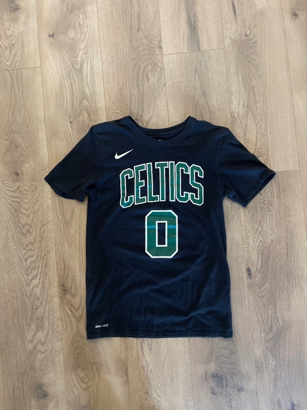 Nike Tee NBA Men’s Boston Celtics Jayson Tatum Jersey Tee